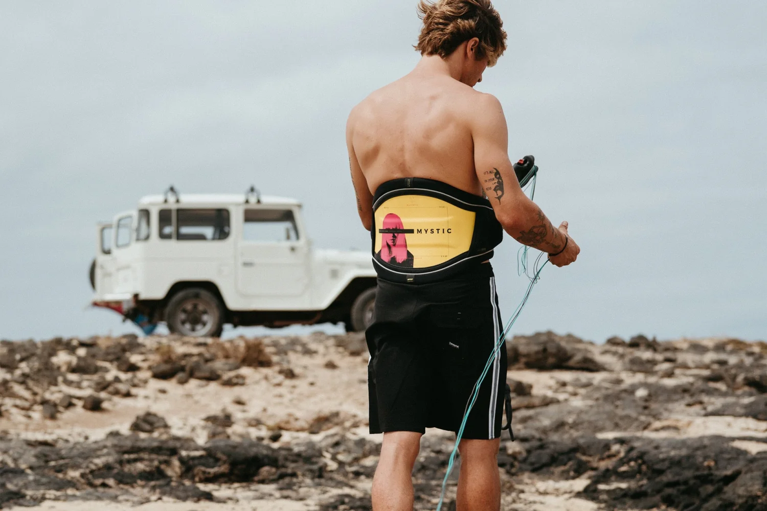 Force Windsurf Harness — Mystic Majestic Marketing Image 2