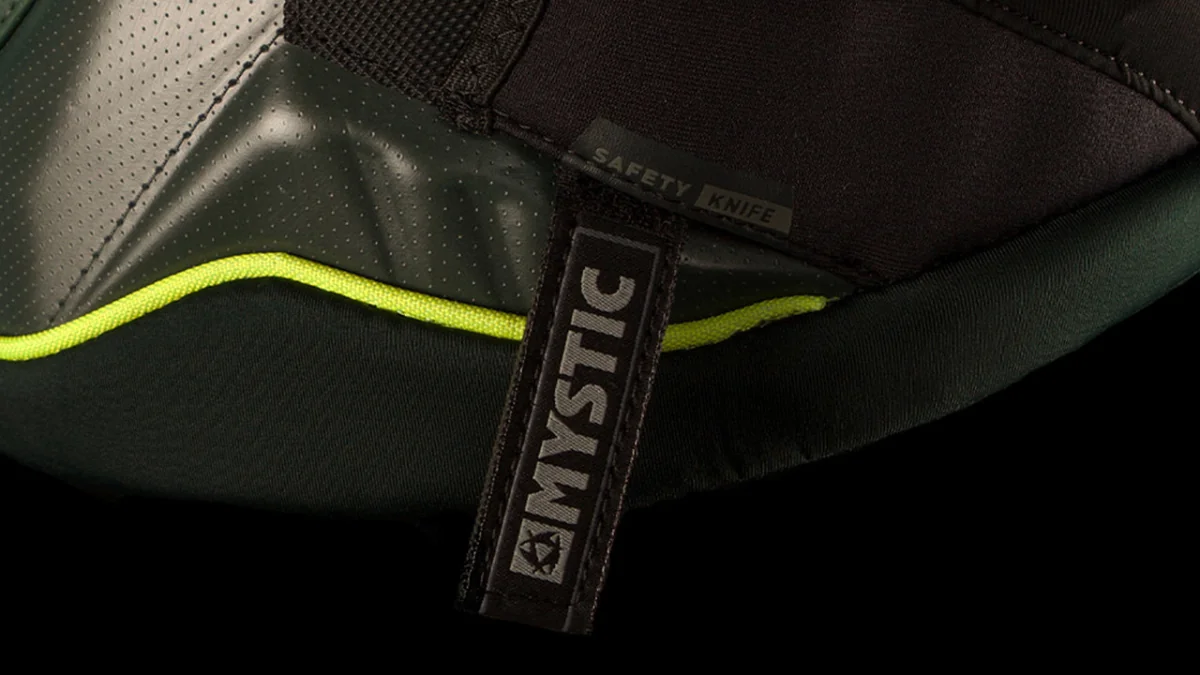 Warrior Waist Harness — Flexcovers with integrated safety knife pocket
